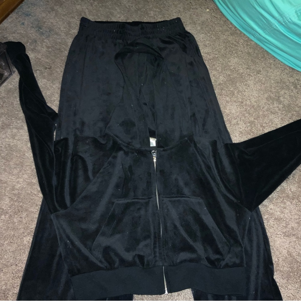 cropped velour set
